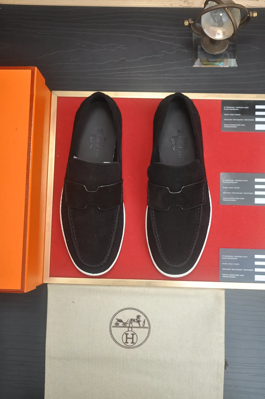 Men's Men's Shoes💰560💶[[HERMES]] (High-end Niuli) New 🍀 HERMES - top version of Hermès classic casual leather shoes! Made of imported original cowhide, the inner top layer is comfortable cowhide lining! Original wear-resistant rubber outsole! High quality products! Code number 39-45 (45 customized)